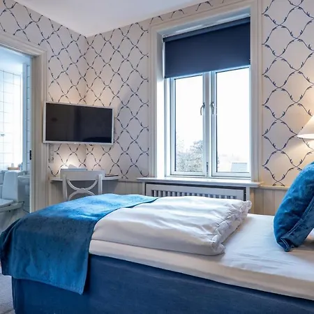 Hotel Bretagne 4*
