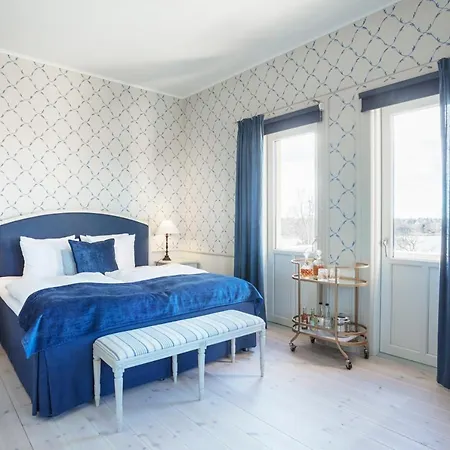 Hotel Bretagne 4*