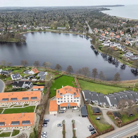 Hotel Bretagne 4*