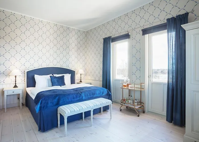 Hotel Bretagne 4*