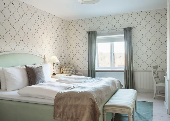 Hotel Bretagne 4*